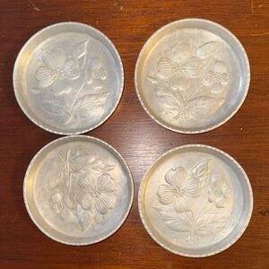 Vintage Set of Four Stede Hammered Aluminum  Dogwood Flower Coasters